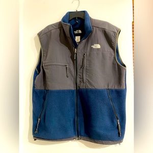Mens Northface Vest, Full Zip, Blue And Gray